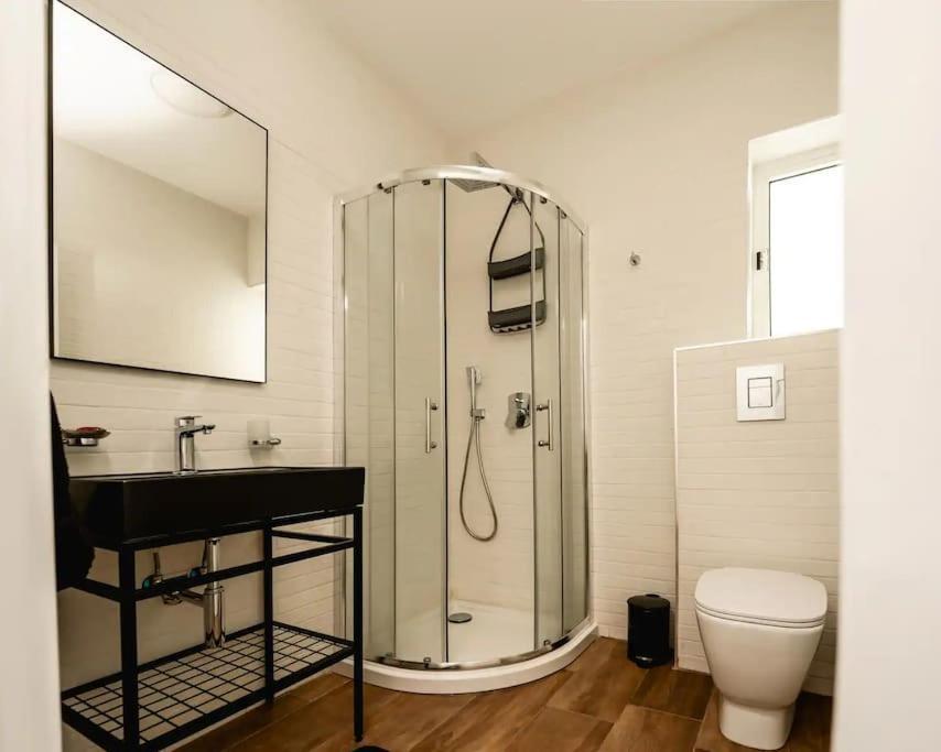 Luxurious & Stylish Penthouse With Private Pool *